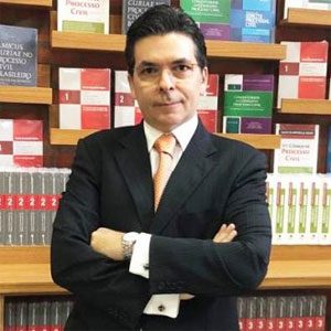 Cássio Scarpinella Bueno