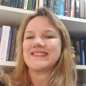 Liziane Angelotti Meira